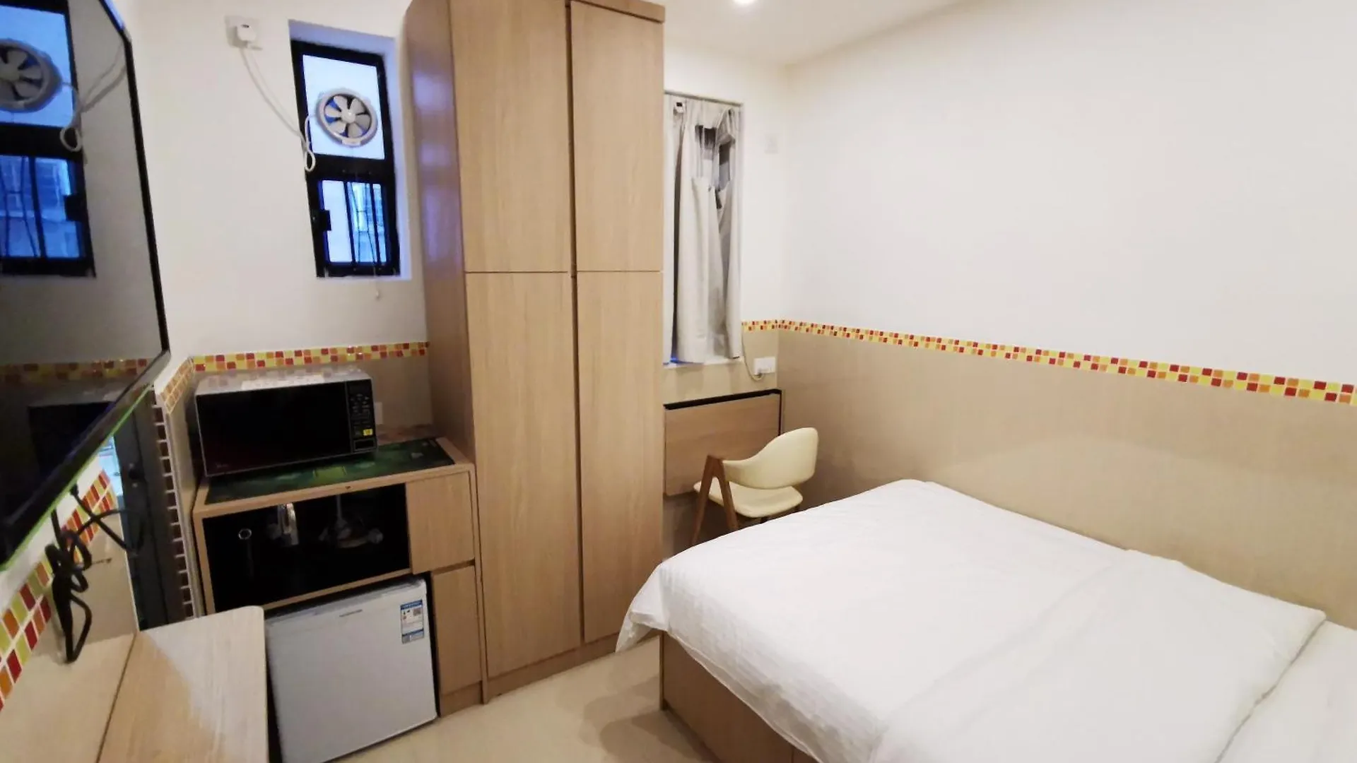 Hoi To Hostel Hong Kong
