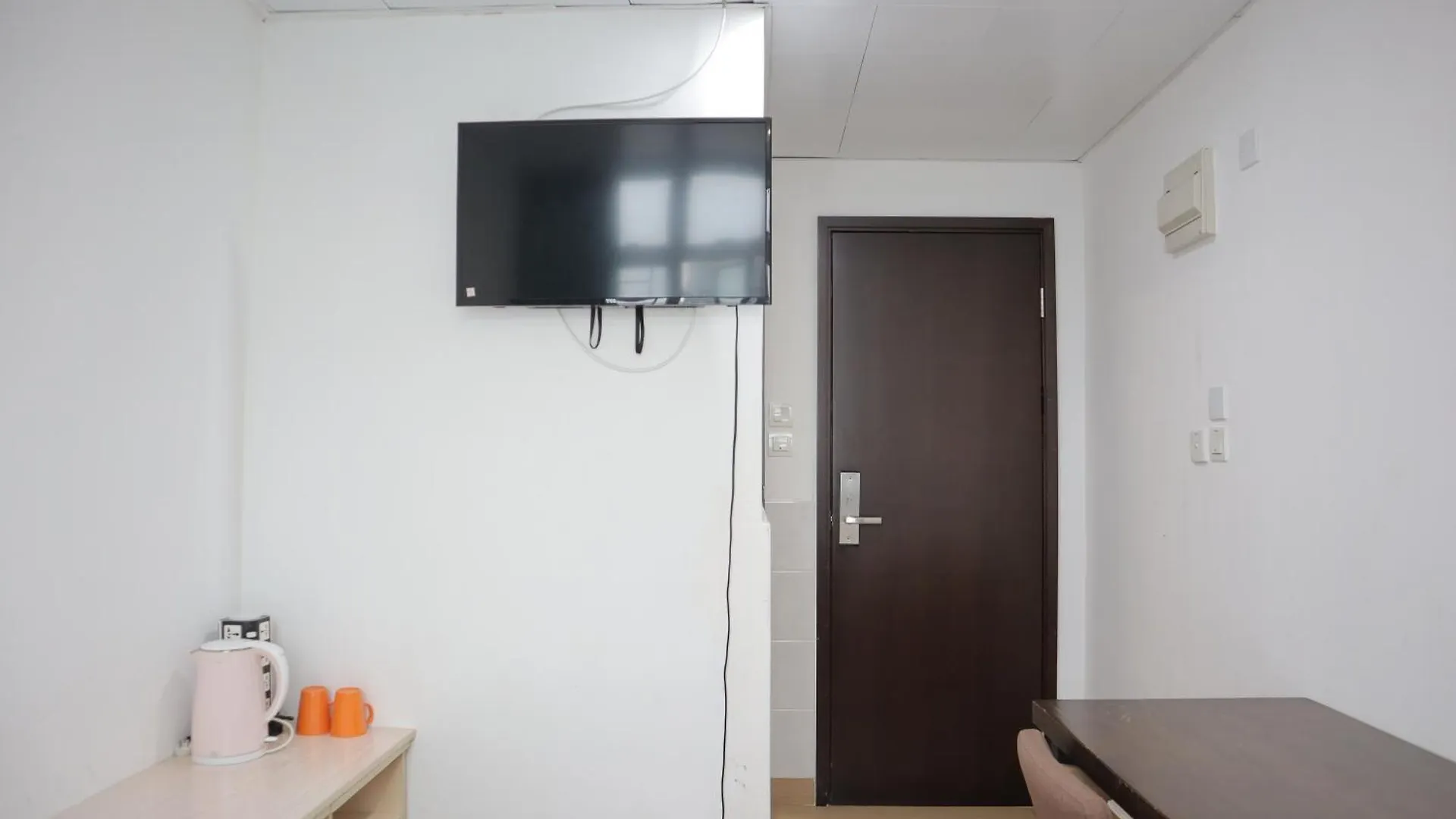 Guest house Hoi To Hostel Hong Kong China