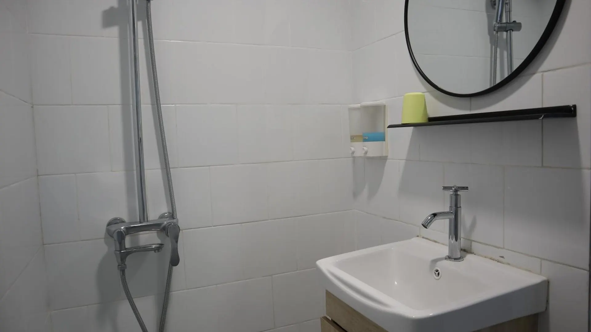 Hoi To Hostel Hong Kong 0*,  China